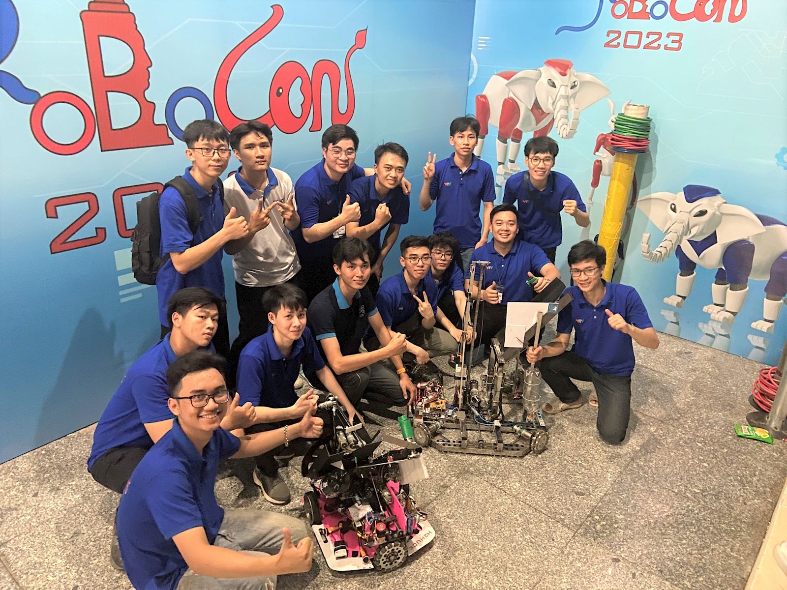 Chúc mừng đội tuyển Robocon Trường Đại học Xây dựng Hà Nội đạt Giải Ý